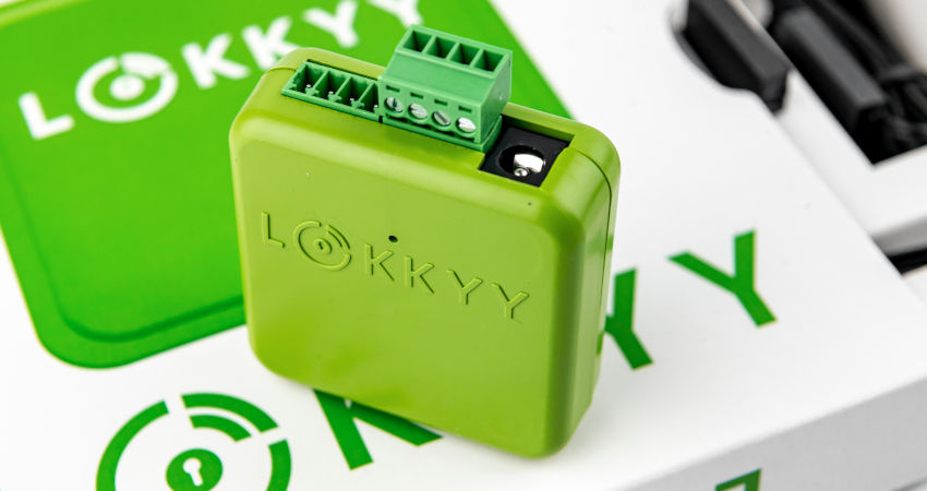 Пристрій для керування воротами LOKKYY
