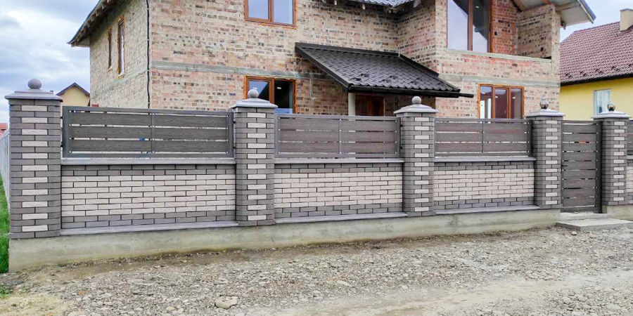 Секции ограждения из террасной доски