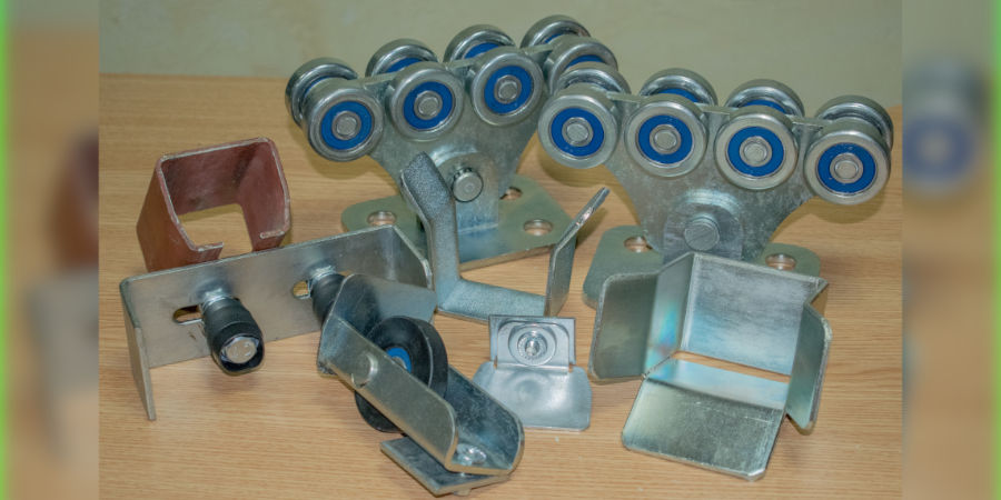 Консольні ролики на ворота та інші компоненти відсувної фурнітури